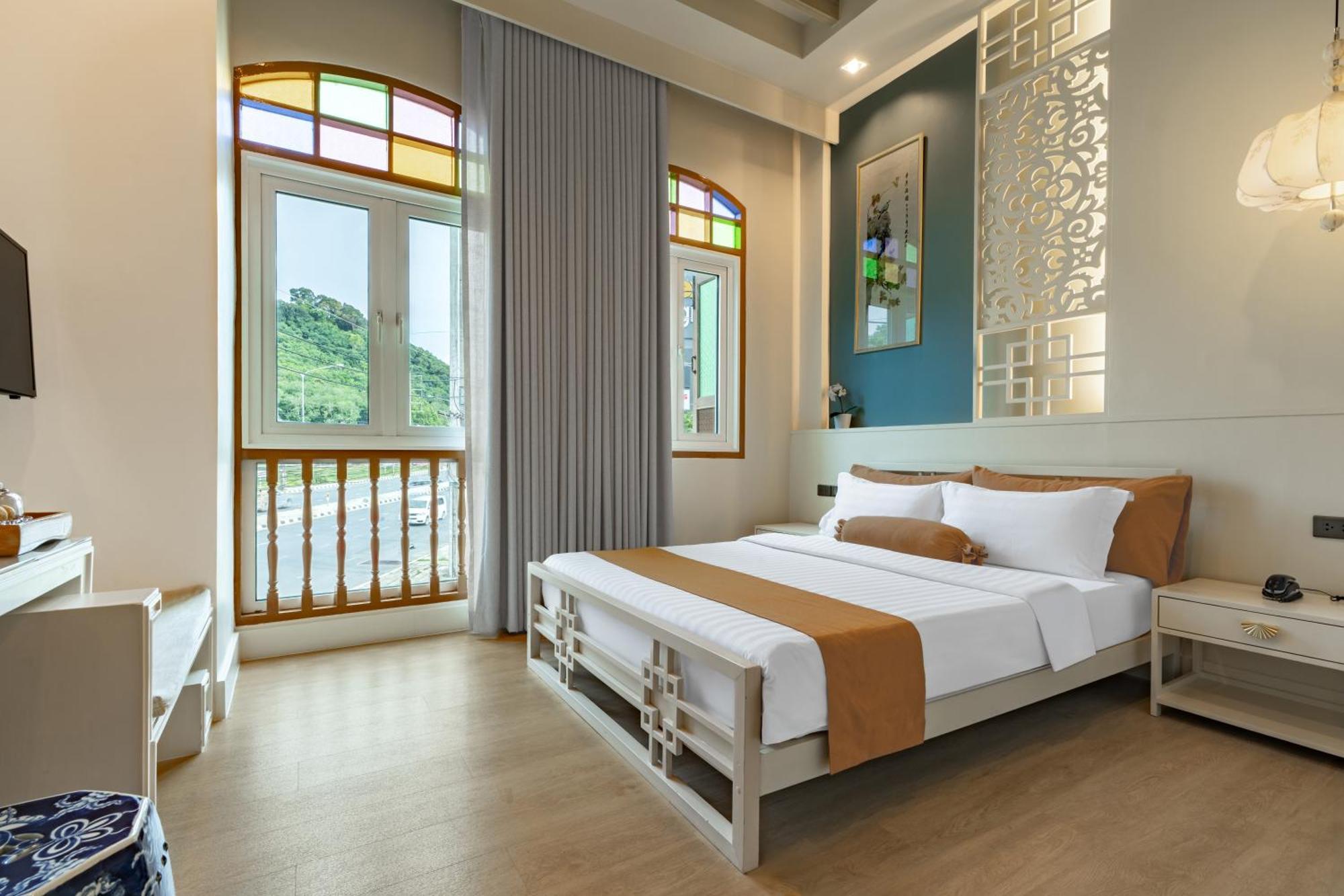 O'nya Phuket